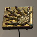 Leaf Veined Hand