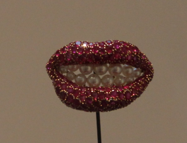 Ruby Lips with Teeth like Pearls (brooch)